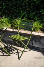 Load image into Gallery viewer, MaximaVida foldable metal garden chair Max olive green - 2 pieces