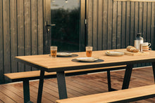Afbeelding in Gallery-weergave laden, MaximaVida aluminium picknicktafel Bermuda 200 cm zwart