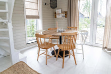 Load image into Gallery viewer, MaximaVida wooden chair Maximus clear varnish – box per 2