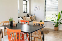 Afbeelding in Gallery-weergave laden, MaximaVida tafelblad Chicago 120 cm zwart - pinewood fineer