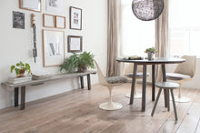 Load image into Gallery viewer, MaximaVida metal table legs New York 40 cm square clear varnish