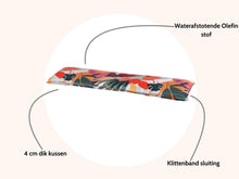 Load image into Gallery viewer, MaximaVida bench cushion Vaiana 116 x 30 x 4 cm - water-repellent
