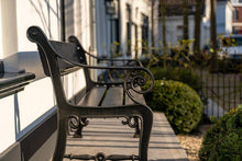 Lade das Bild in den Galerie-Viewer, MaximaVida Gusseisen Gartenbank Basis Prinsengracht schwarz
