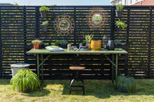 Lade das Bild in den Galerie-Viewer, MaximaVida klappbarer Picknicktisch Berlin, olivgrün, 200 x 70 cm
