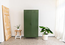 Load image into Gallery viewer, MaximaVida locker metal wardrobe Finn olive green 90 x 50 x 185 cm - 4 shelves
