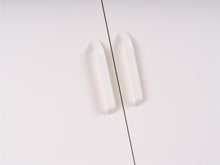 Load image into Gallery viewer, MaximaVida locker metal wardrobe Finn 90 x 50 x 185 cm ivory – 8 shelves
