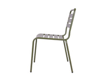 Lade das Bild in den Galerie-Viewer, MaximaVida Metall-Gartenstuhl Max XXL olivgrün - 2 Stück
