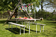 Lade das Bild in den Galerie-Viewer, MaximaVida klappbare Picknickbank Berlin, whitewash, 200 x 25 cm
