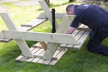 Load image into Gallery viewer, Gardisun solid parasol base for underneath the table or on the terrace, including screws
