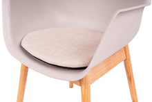 Lade das Bild in den Galerie-Viewer, MaximaVida Esszimmerstuhl Cuyp XXL taupe Drehgestell Stuhlbeine - 2 Stück
