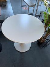 Load image into Gallery viewer, OUTLET GROENLO MaximaVida Ronde Eettafel 80 cm Wit
