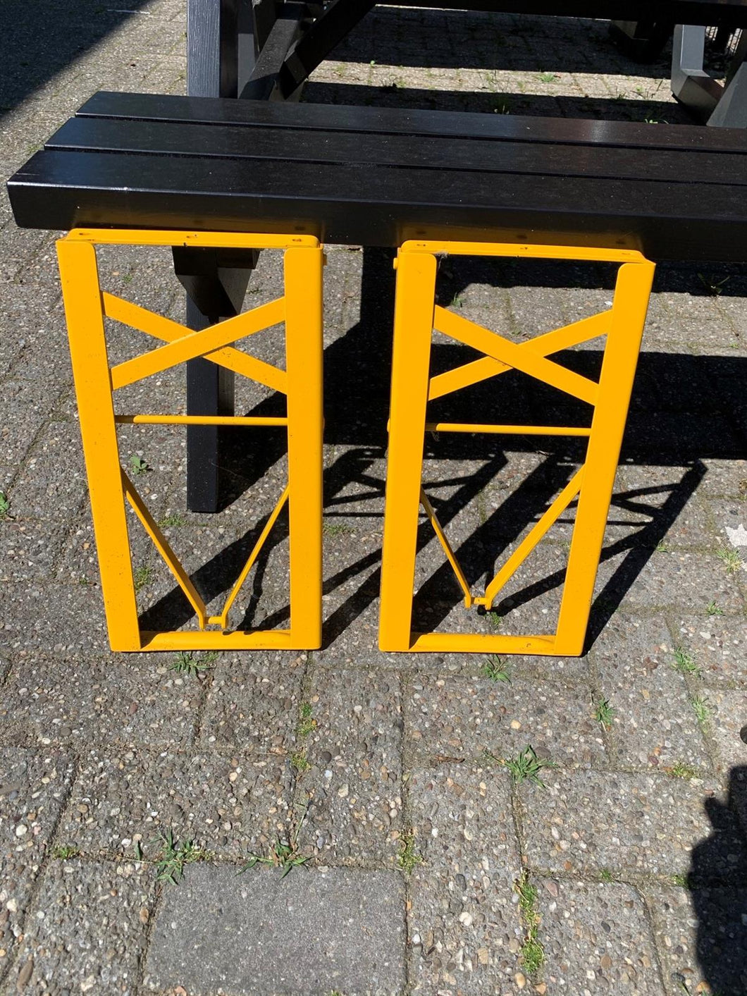 OUTLET GROENLO Inklapbaar bankonderstel - geel