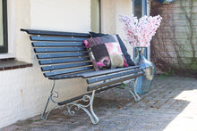 Load image into Gallery viewer, MaximaVida galvanized bench legs Budapest (2 pieces) – DIY slatted bench
