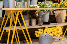 Load image into Gallery viewer, MaximaVida metal trestle set Camden Market ochre yellow- with suction caps
