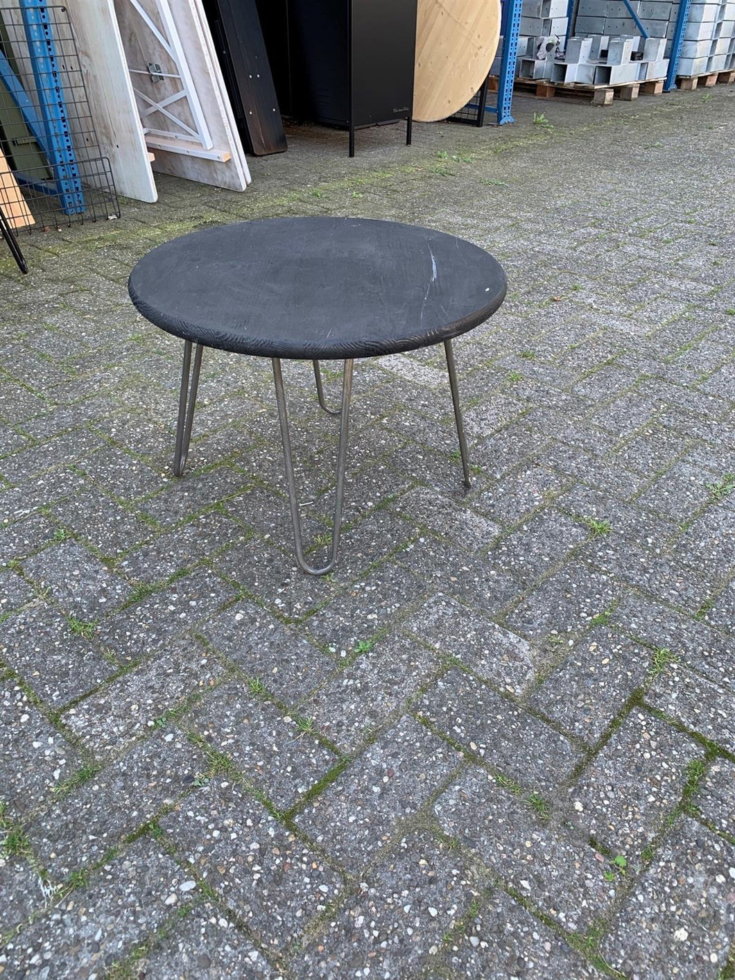 OUTLET GROENLO Zwarte Bijzettafel ?60 cm - 45 cm hoog